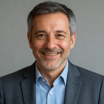 Klaus B.