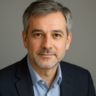 Klaus W.